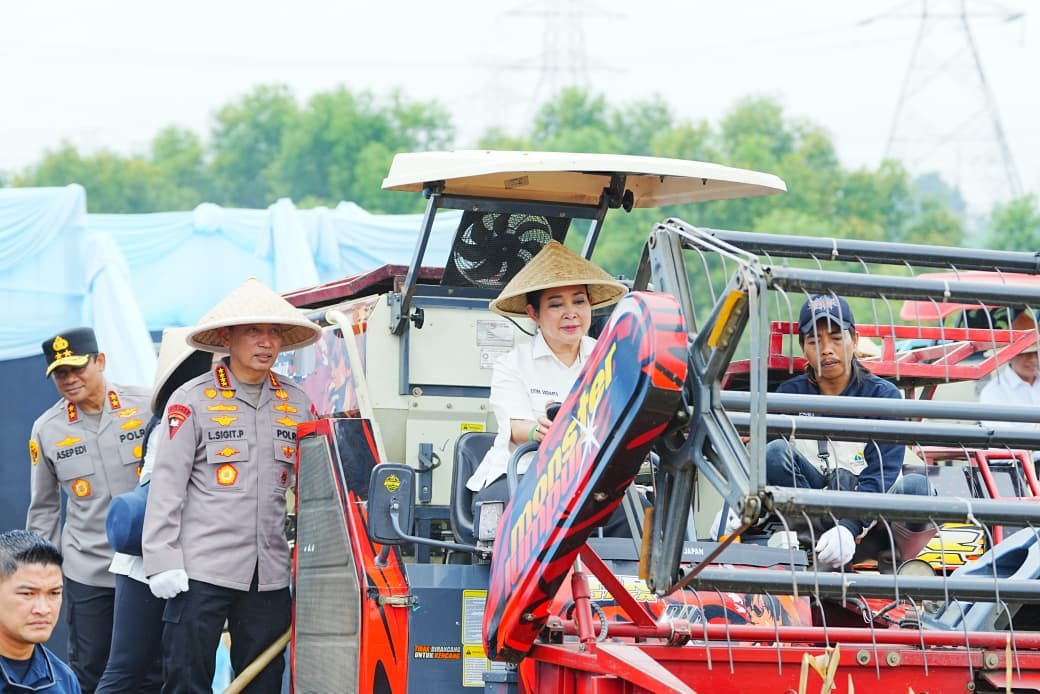 Kapolri-Ketua Komisi IV Panen Raya Jagung di Bekasi, Komitmen Dukung Ketahanan Pangan